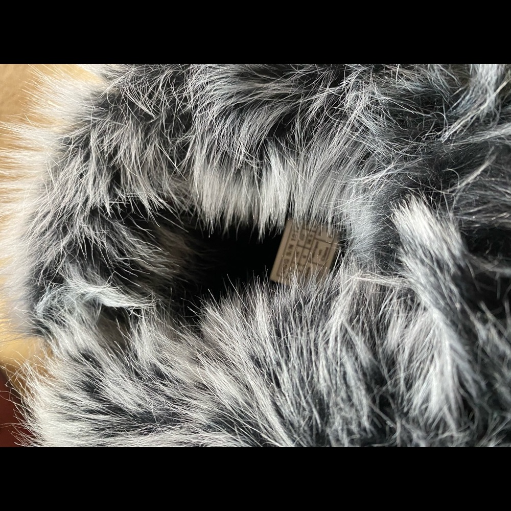 EUC UGG Rosalind pull on black tall boots-toscana silver gray/black fur cuff. - Picture 12 of 14